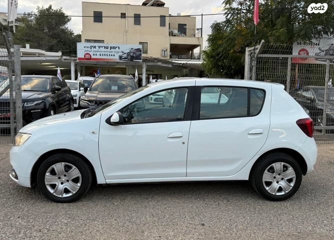 דאצ'יה סנדרו