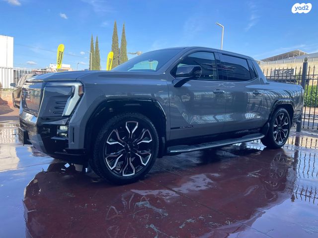 ג'י.אם.סי סיירה EV  