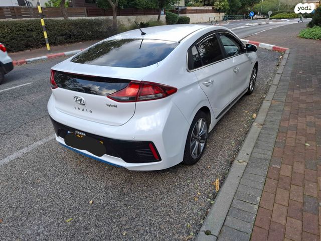 יונדאי איוניק