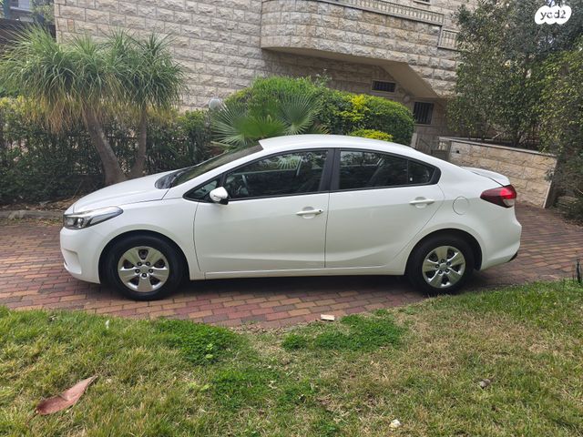 מודעת רכב קיה פורטה 