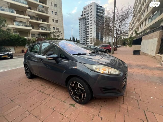 מודעת רכב פורד פיאסטה