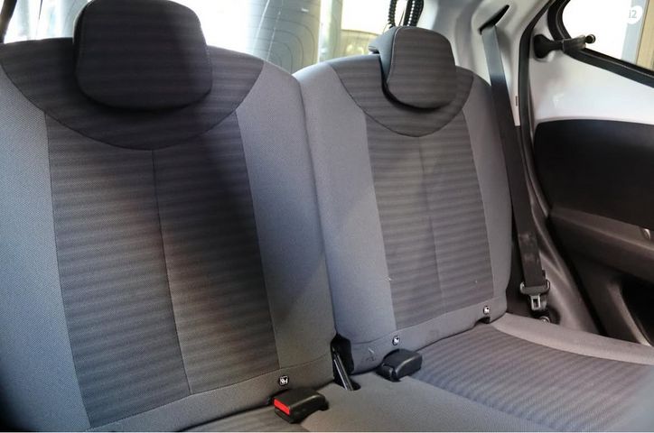 טויוטה אייגו