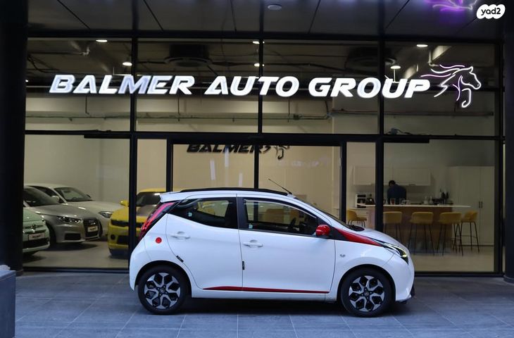 טויוטה אייגו