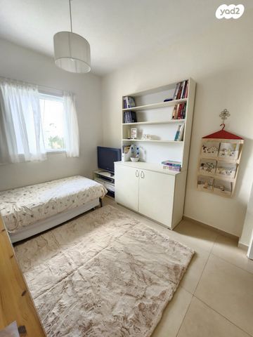 דירה, שמעון בן צבי 19, שטח 9, גבעתיים