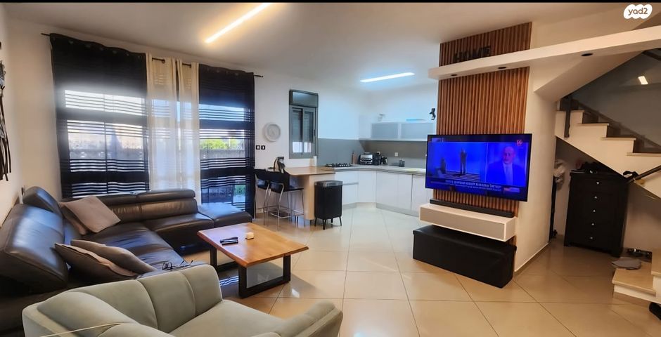 דירת גן, שרה אמנו 17, האבות, שחמון, רובע 10, אילת