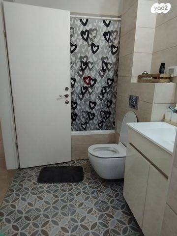 דירה, יצחק אבינו 1, אחיסמך, לוד