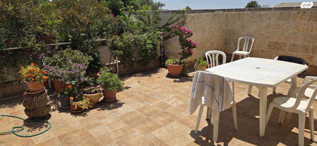 בית פרטי/ קוטג', קרן היסוד 8, שכונה א', מבשרת ציון