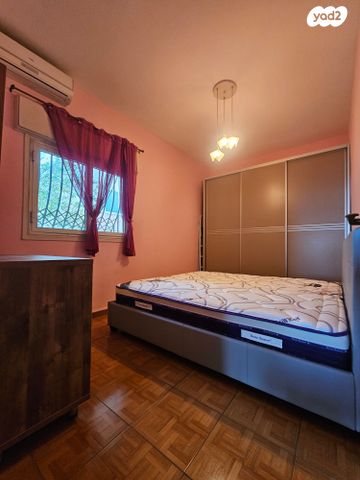 דירה, דרך יד לבנים 11, נווה פז, חיפה