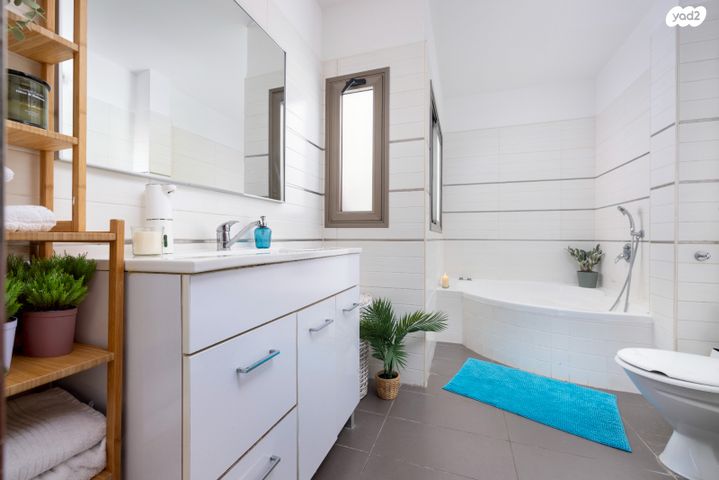 דירה, שדרות האלונים 1, פארק המושבה, באר יעקב