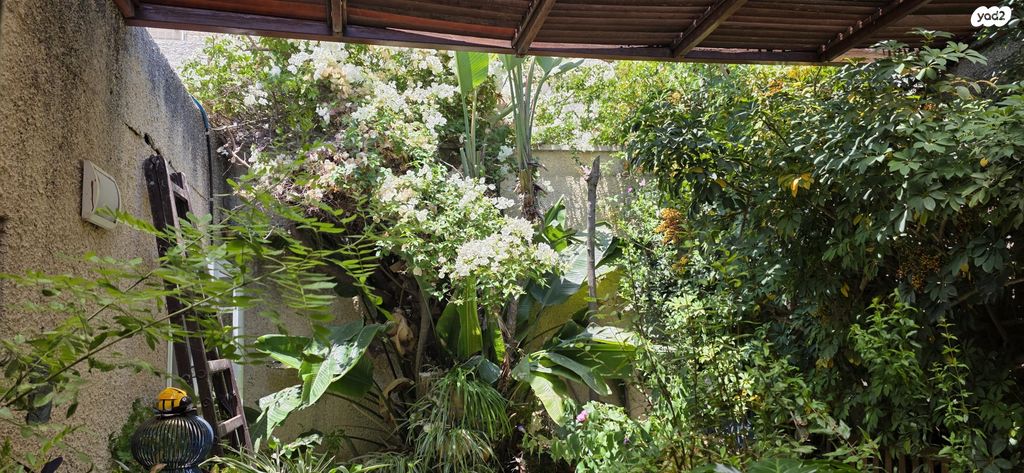 בית פרטי/ קוטג', קרן היסוד 8, שכונה א', מבשרת ציון