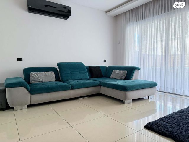 דו משפחתי, בית"ר 9, גבעת הרקפות, גבעת תל חי, קרית אתא