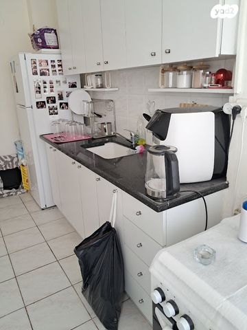 דירה, ירושלים 70, לב העיר, בת ים