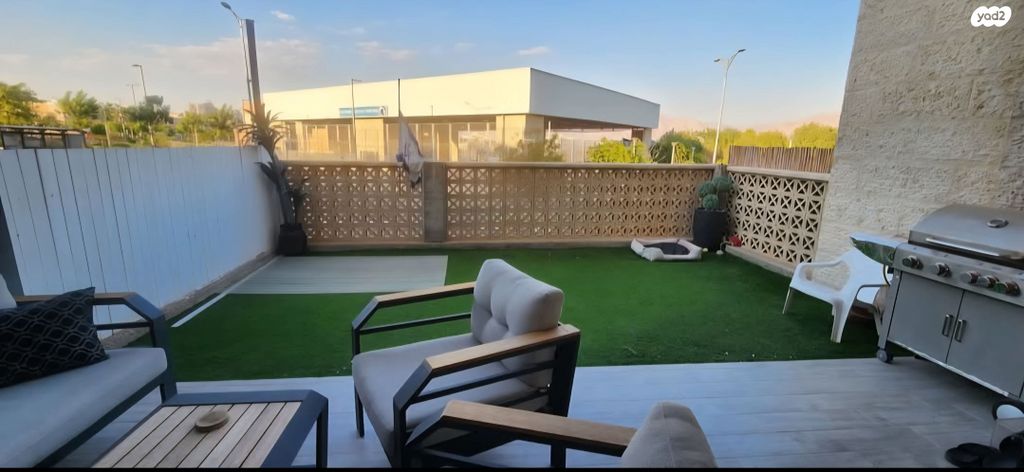 דירת גן, שרה אמנו 17, האבות, שחמון, רובע 10, אילת