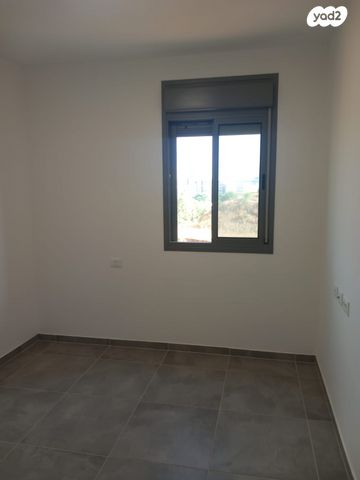 דירה, לח"י 13, שאר העיר, בני ברק