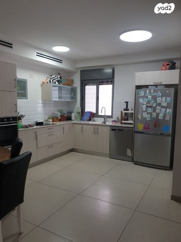 דירה, פרופ' אפרים קציר 21, רחובות המדע, רחובות