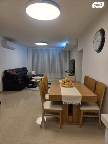 דירה, צפת 5, קרית שרת מערב, חולון