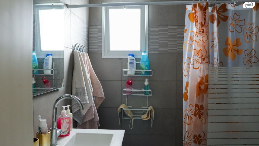 דירה, שדרות דוד המלך 515, גני רבין, אור עקיבא