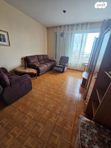 דירה, דרך יד לבנים 11, נווה פז, חיפה