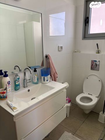 דירה, שאול המלך 17, המרכז, קרית אונו