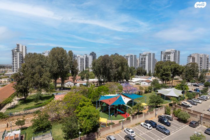 דירה, שדרות האלונים 1, פארק המושבה, באר יעקב