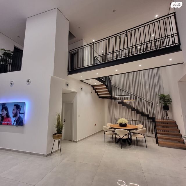 מקור הברכה 10