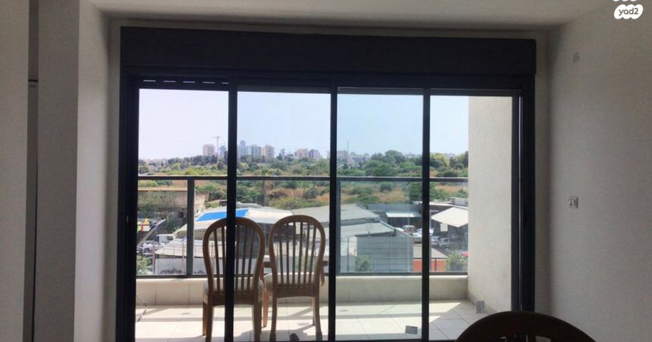 דרך בן צבי 103