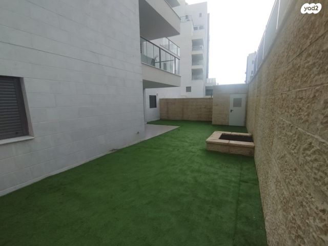 דירת גן, חיים ויצמן 18, מורשת, מודיעין מכבים רעות