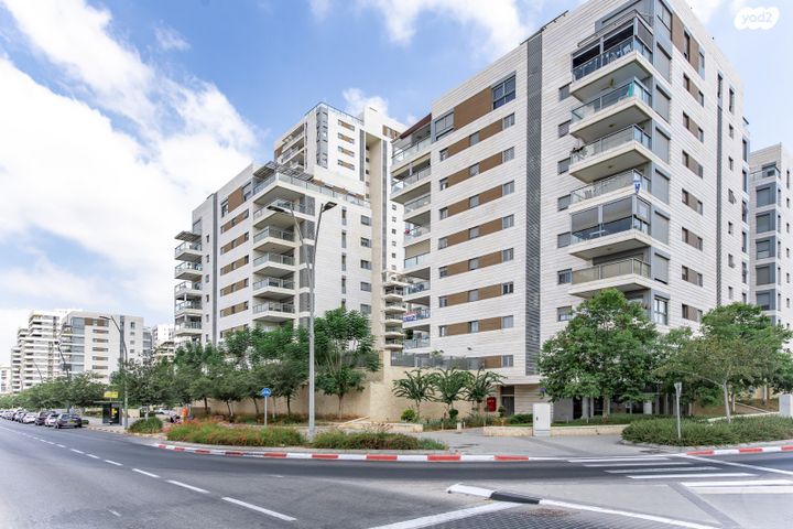 דירה, חיים הרצוג 21, פסגות אפק, ראש העין