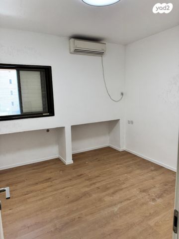 דירה, לסקוב 15, בן גוריון, חולון