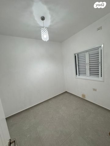 דירה, בר יהודה 4, דרום מערב ותיק, בת ים