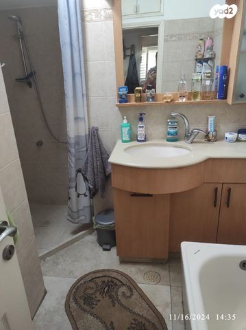 שמואל שרירא 2