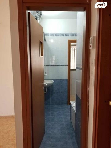 דירה, קרן קיימת לישראל 4, אברמוביץ', ראשון לציון