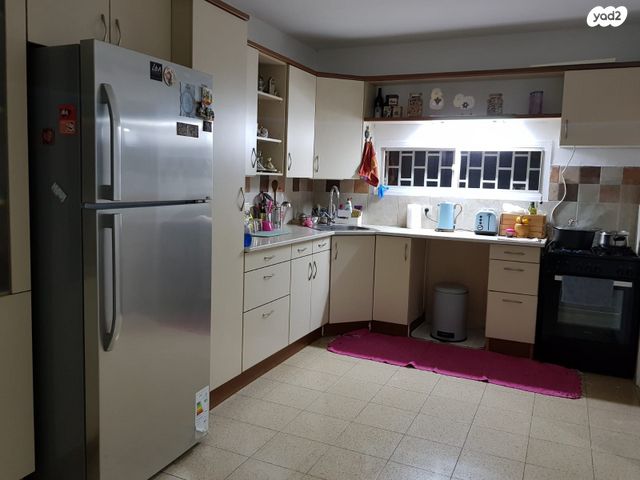 שמואל תמיר כצנלסון 68