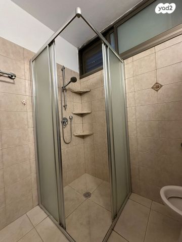 יחידת דיור, יאנוש קורצ'אק 16, גבעתי, רחובות