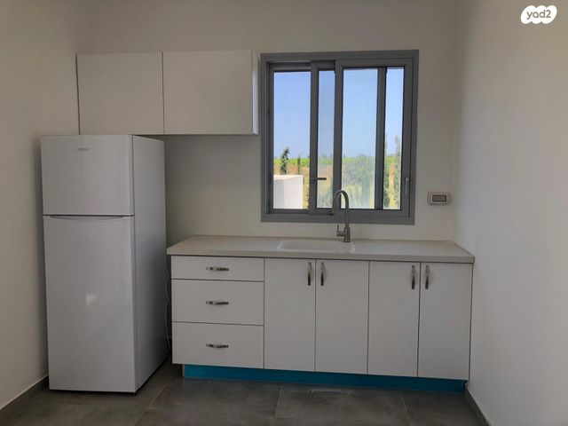 יחידת דיור, נוף ים 38, באר גנים, באר גנים