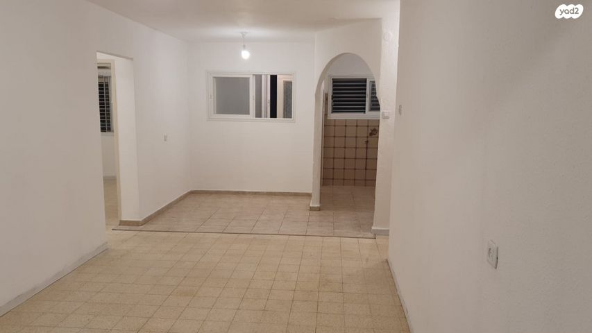 דירה, דוד אלעזר 15, שיכון ג, טבריה