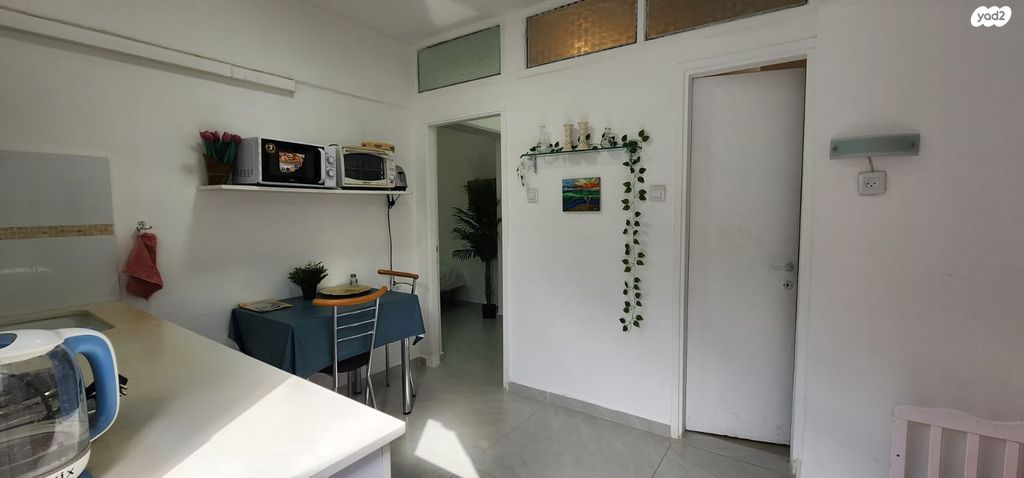 האיצטדיון 34