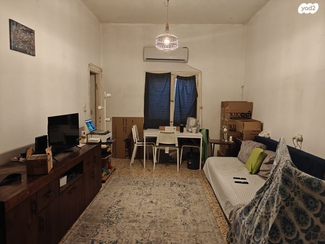 הנשיא הראשון 23