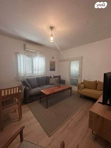 ז'בוטינסקי 31