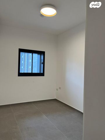 דירה, תוצרת הארץ 5, נחלת יצחק, תל אביב יפו