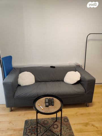 יחידת דיור, עגור 17, הציפורים, קיסריה