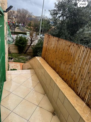 דירה, אליהו בית צורי 1, ארמון הנציב, תלפיות מזרח, ירושלים