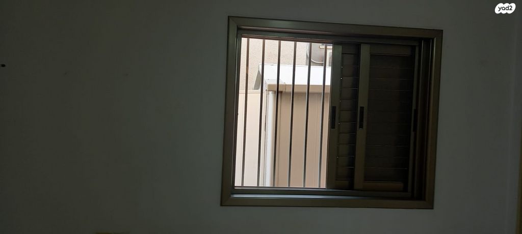 דירת גן, הרב הרצוג 24, השחר, גבעת שמואל