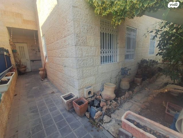 הרי גופנה 12