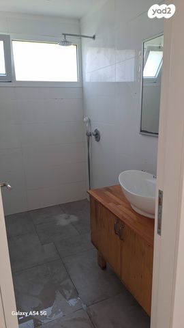 דירה, פנחס לבון 2, שיכון ותיקים, חולון