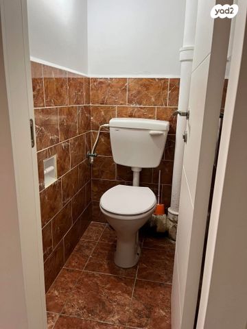 דירה, מואב 16, עינות, ערד