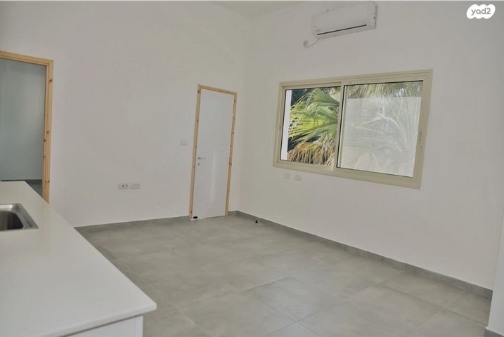 דירה, בר גיורא 45, הדר עליון, חיפה