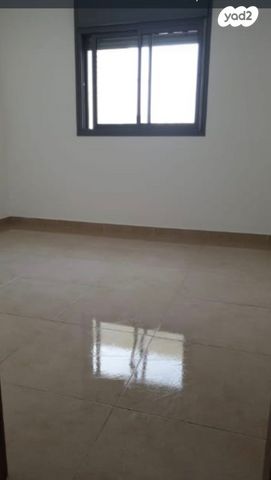 דירה, שדרות אבני החושן 41, כרמי גת, קרית גת