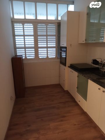 דירה, רוטשילד 10, רוטשילד עצמאות, בת ים