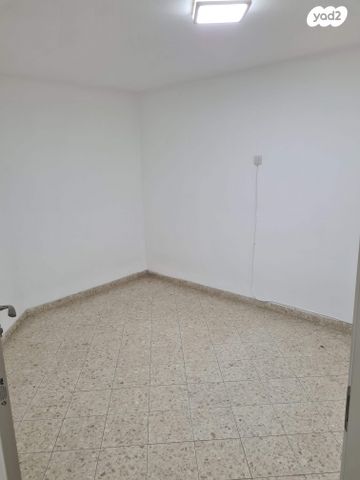 יחידת דיור, השופטים 23, מרכז העיר, קרית אתא